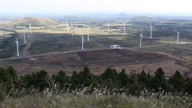 Corea del Sur apunta a construir la mayor central eólica marina del mundo