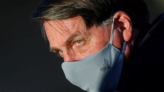 Bolsonaro celebra cumpleaños en medio de hospitales colapsados, récord de contagios y con fuerte caída en las encuestas