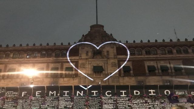 Mujeres manifestarán contra  feminicidios durante la conferencia de AMLO