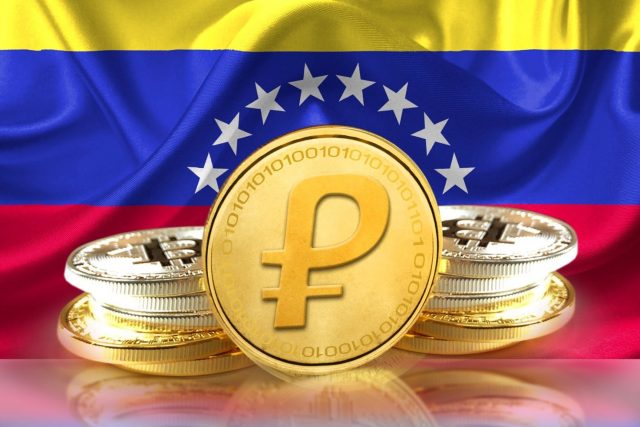 «El petro indexado»: La propuesta que evalúa Venezuela para frenar la hiperinflación