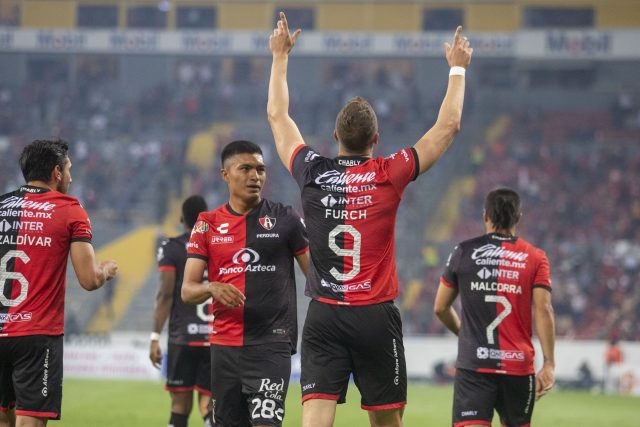 Atlas vence a Tigres y Santos aplasta a Gallos; los primeros calificados del repechaje