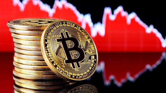 ¡Bitcoin en alza! La criptomoneda supera los 38 mil dólares