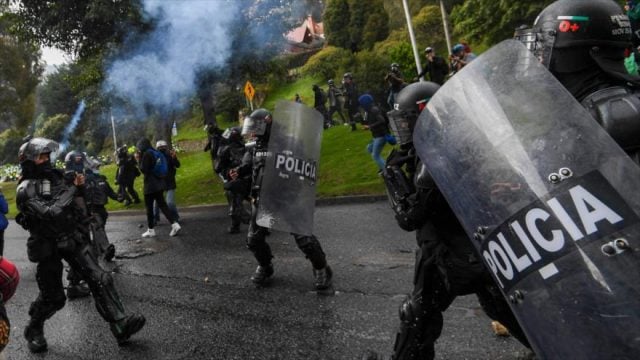 colombia menor de edad policía