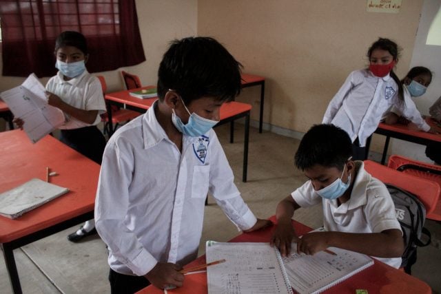 Niños en el regreso a clases durante la pandemia