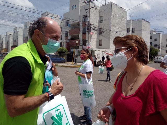 El candidato del Partido Verde, Roberto El Capi Ruiz Esparza