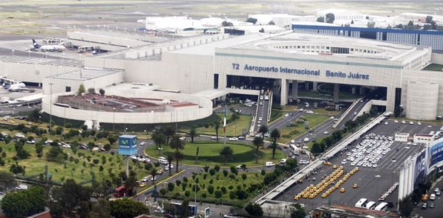 Afectan fallas en internet 22 vuelos en aeropuerto de CDMX