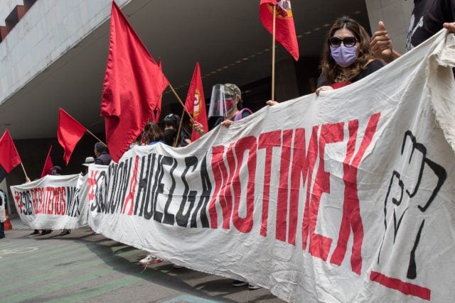 Trabajadores de Notimex en huelga