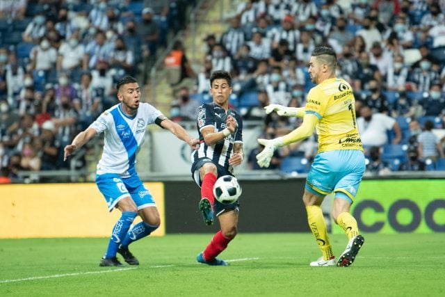 Club Puebla en duelo contra Monterrey