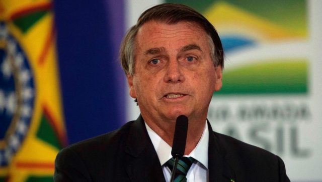 Fiscalía de Brasil abre investigación por retransmisión de Bolsonaro sobre el voto