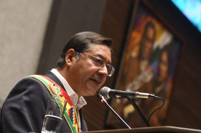 Propone Arce referéndum sobre reelección presidencial en Bolivia