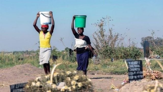 Escasez de agua en África: La secuela ambiental de un saqueo