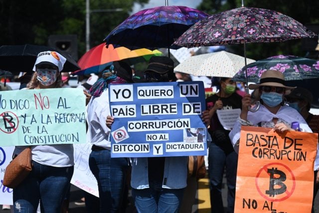 Bukele protestas El Salvador