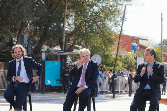 «No condenemos al país al retroceso»: Fernández promete que corregirán lo que hicieron mal