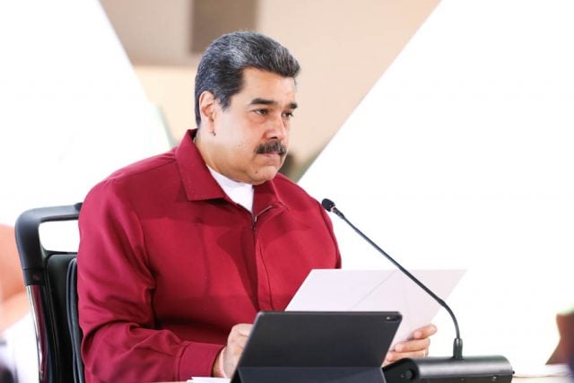 Maduro denuncia guerra contra servicios públicos de su país promovida por Duque