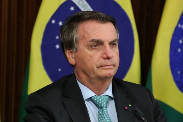 Bolsonaro admite que Brasil se aproxima a una gran escasez de alimentos en el 2022