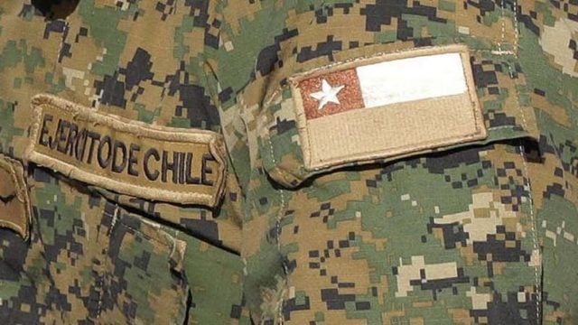 Operación Topógrafo: Revelan más nombres y números telefónicos intervenidos por el Ejército