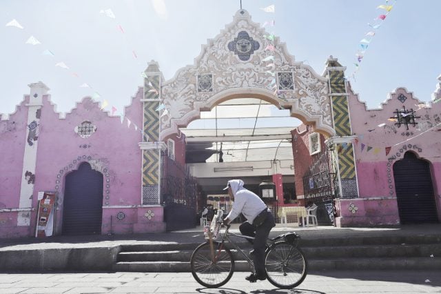 Mercado El Alto, sin escrituras, ni dueño para iniciar obras