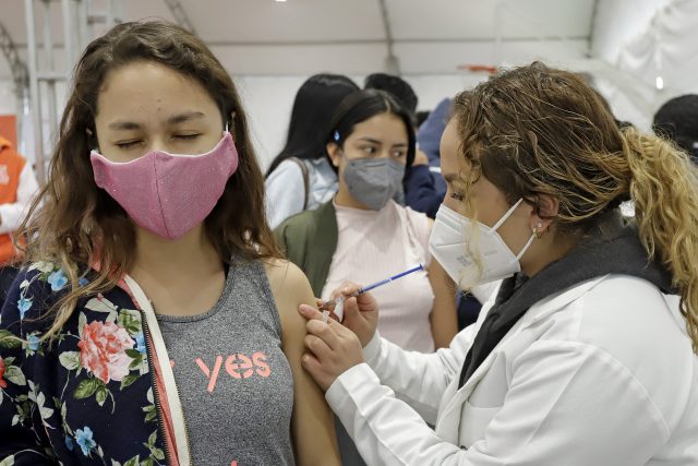 Cambia Secretaría de Salud la sede de vacunación contra Covid-19 en Puebla