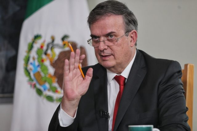 Ebrard celebra reanudación de relaciones entre Colombia y Venezuela