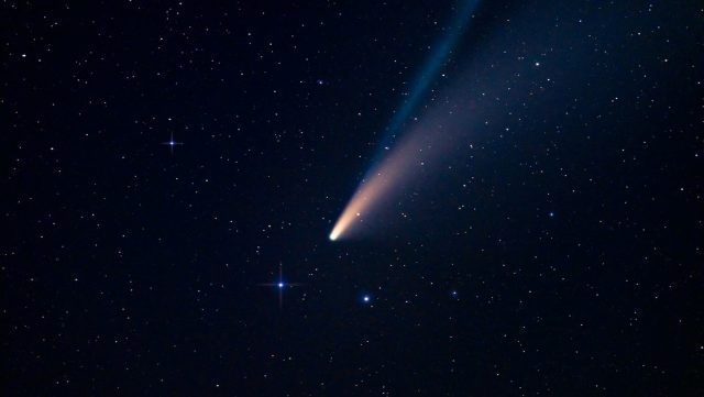 cometa leonard