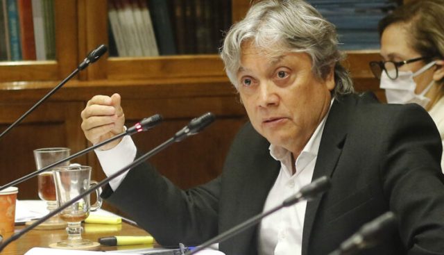 Senador Navarro denuncia a venezolano que amenazó a Gabriel Boric: “Debe ser deportado, tal como lo hizo el Gobierno con quien intimidó a Piñera”