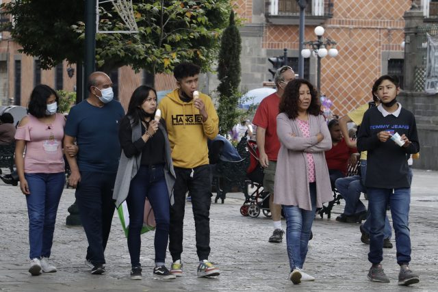 Seguirán clases presenciales aun con pico de covid-19 en 10 días