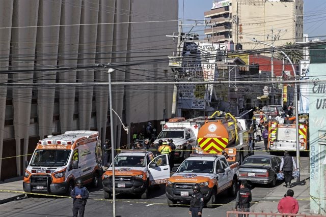 Al Ayuntamiento de Puebla le hace falta servicio de bomberos: Barbosa