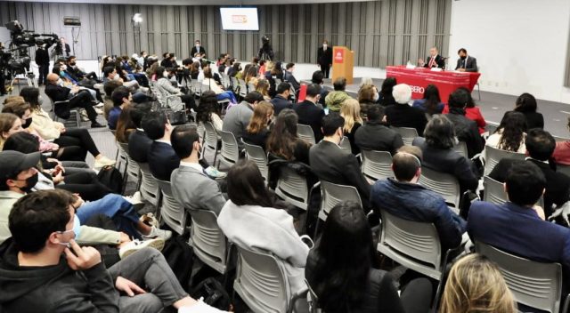 Conferencia en la Ibero