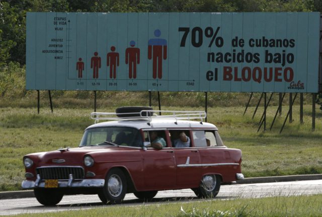 Cumple 60 años la firma de bloqueo de EU sobre Cuba