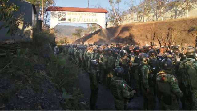 Ejército, Guardia Nacional y policía de Michoacán buscan recuperar Aguililla