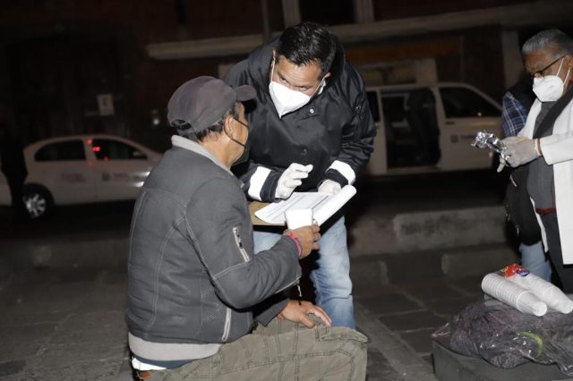 Con recorridos, invitan a personas en estado de indigencia al Dormitorio Municipal