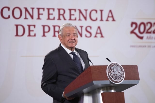 Miguel Barbosa confirma asistencia de AMLO al desfile del 5 de Mayo