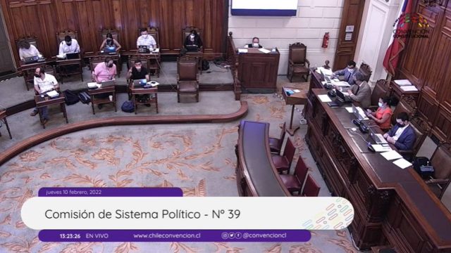 comisión sistema política