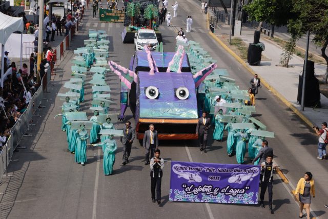 Barbosa: Este año sí habrá desfile del 5 de Mayo y AMLO estará invitado