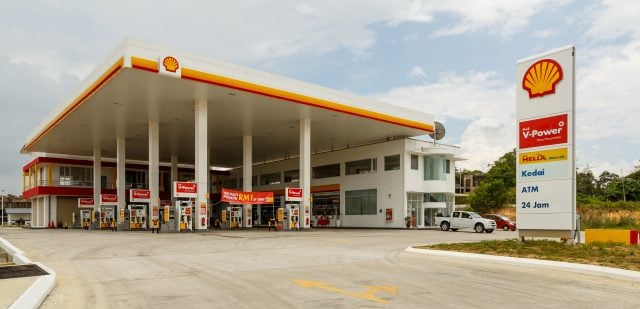 Revela estudio que estadounidenses pagarán más  por gasolina y alimentos en 2022