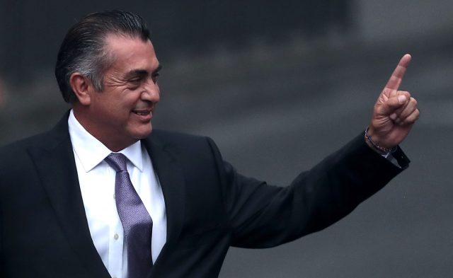 Vinculan a proceso a “El Bronco” por delitos electorales