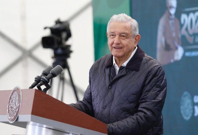 AMLO pide a Diputados aprobar Reforma Eléctrica sin modificarla