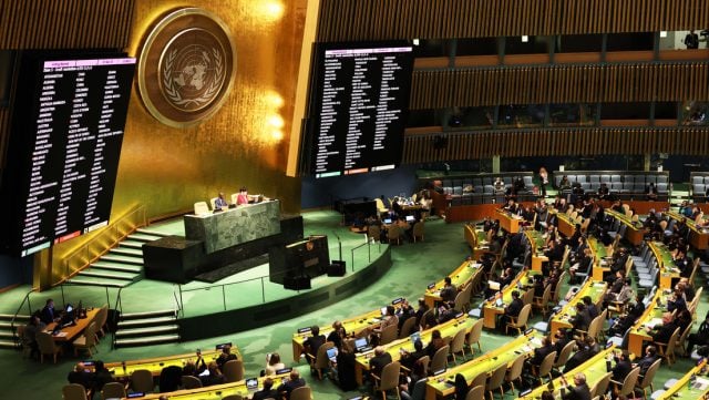 China en desacuerdo con «la politización de los DD.HH. y su uso como instrumento de presión», tras la expulsión de Rusia del Consejo de DD.HH. de la ONU