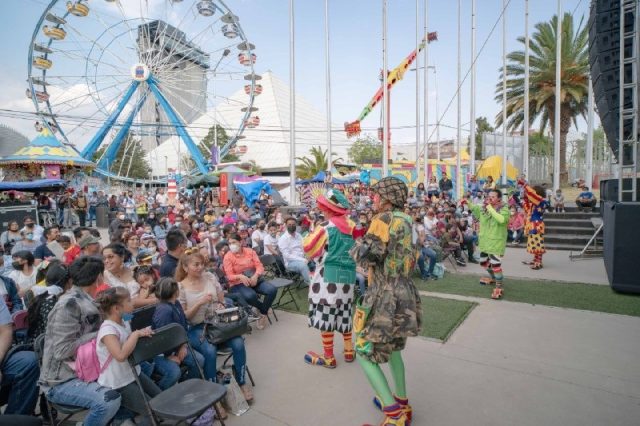 Mantiene SMT recorridos de taxi y transporte público en la Feria de Puebla 2022