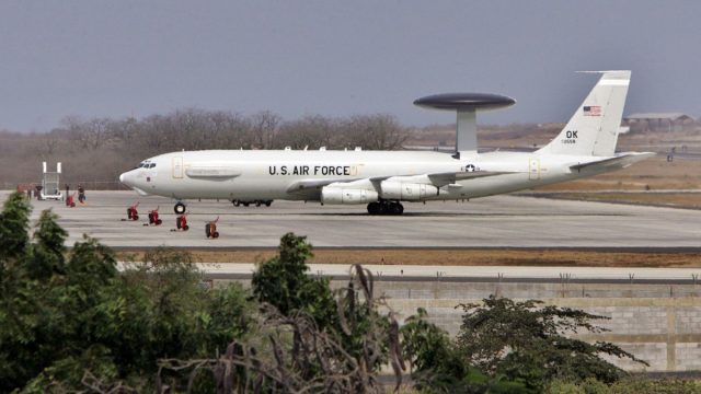 Reportan nuevo incidente en aterrizaje de vuelo en el AICM