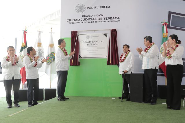 Inaugura Barbosa sede judicial en Tepeaca; invertirá en nueve más