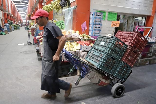 Pago de aranceles de 66 mercancías alimentarias se eliminará por un año