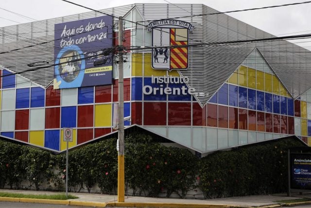 Acusan falta de atención al Instituto Oriente en agresión a alumno; escuela lo desmiente