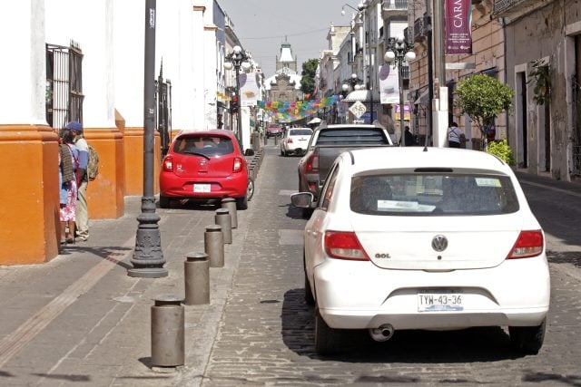 Con parquímetros, vehículos no se apropiarán de calles, defiende alcalde