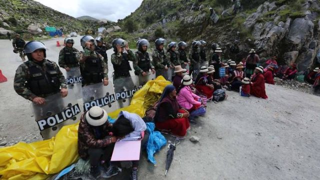 Perú: Gobierno tiene preparada una intervención militar para solucionar conflicto en mina de Las Bambas