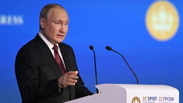 Putin declara ley marcial en territorios recién anexados a Rusia