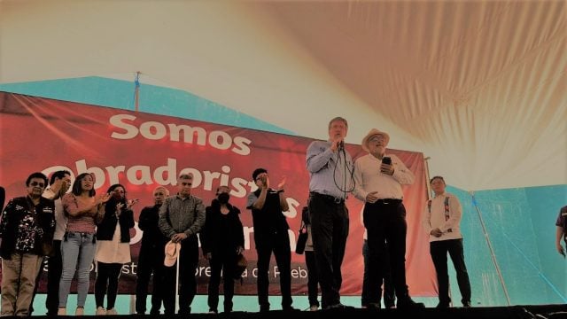 Próximo dirigente de Morena en Puebla debe emanar de las bases: Ackerman