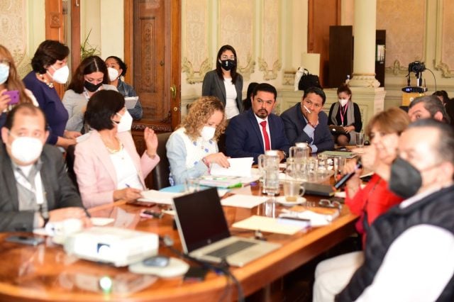 En comisiones avala Ayuntamiento deuda por 160 mdp; Morena, en contra