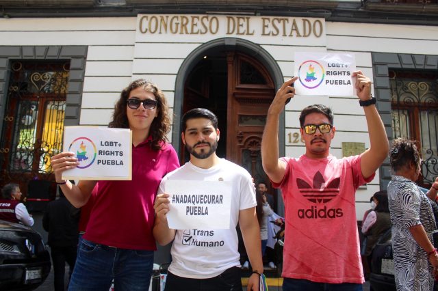 Previo a discusión en pleno, comunidad LGBT+ exige castigar terapias de conversión