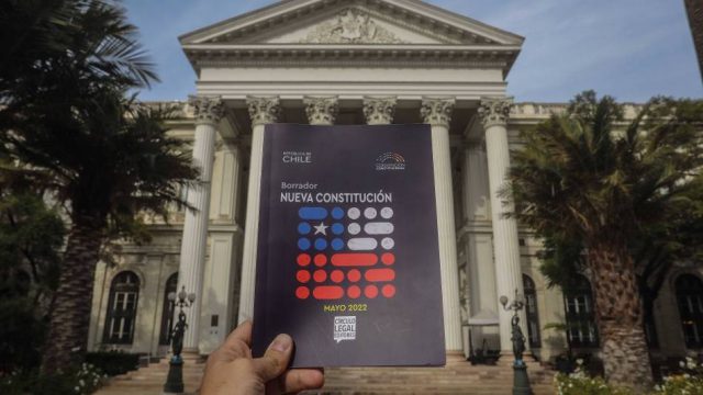 nueva Constitución